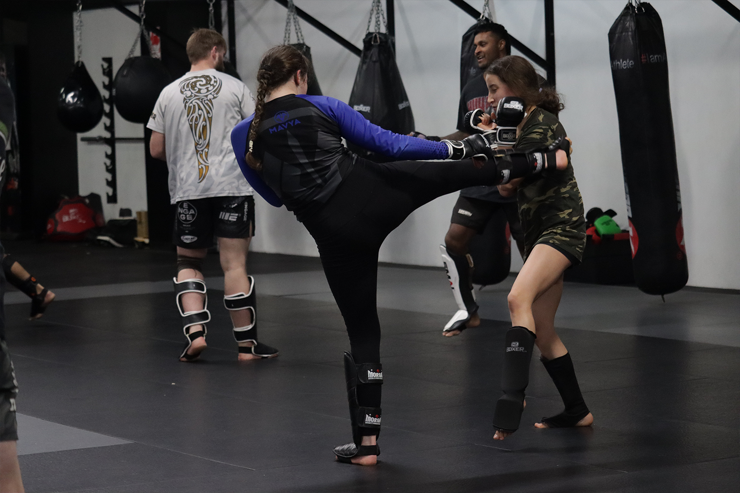 teens_kickboxing_3.png teens_kickboxing_3.png