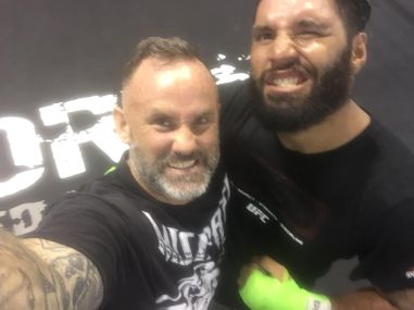 mike_julius_selfie.jpg mike_julius_selfie.jpg