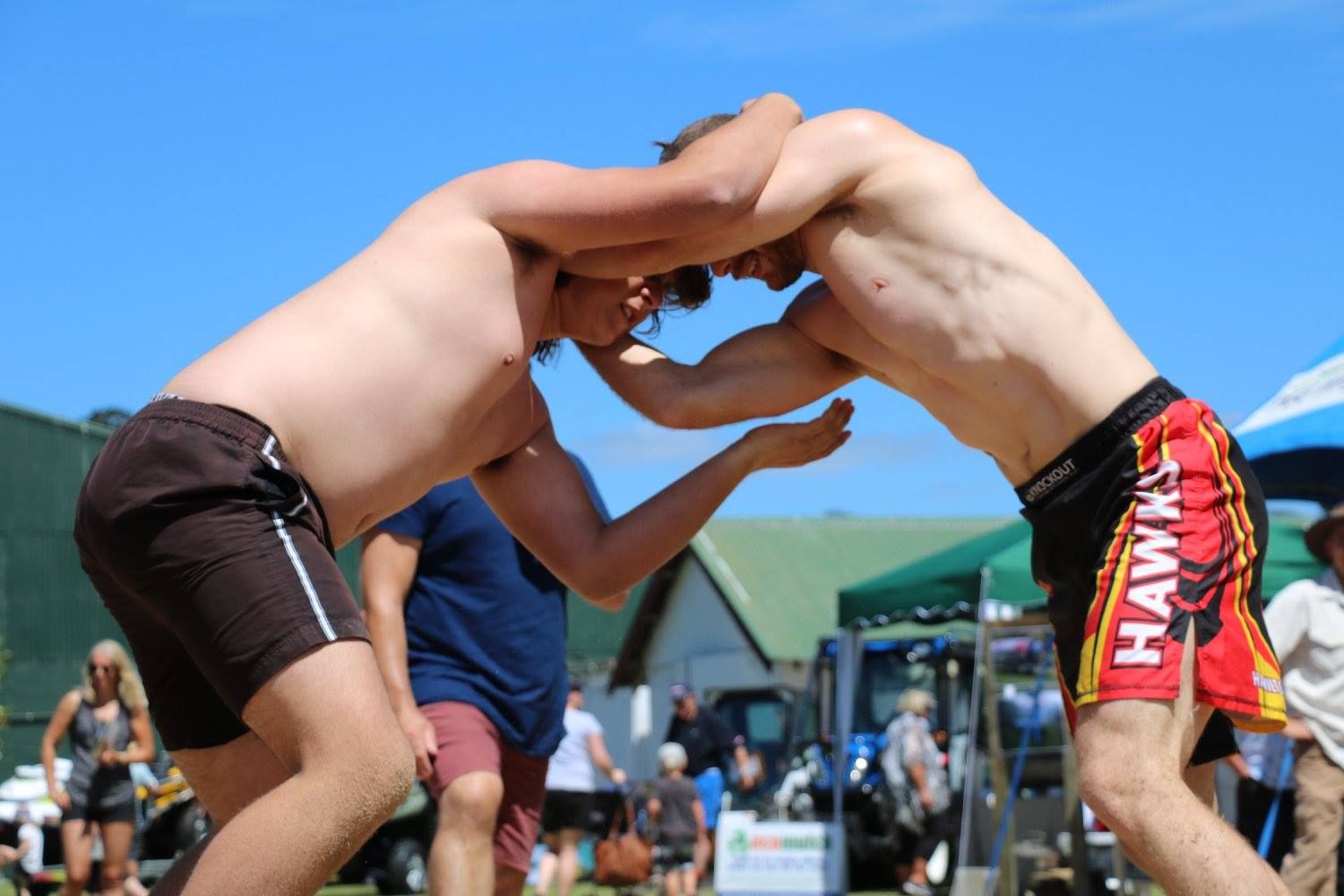 beachwrestling.jpg beachwrestling.jpg